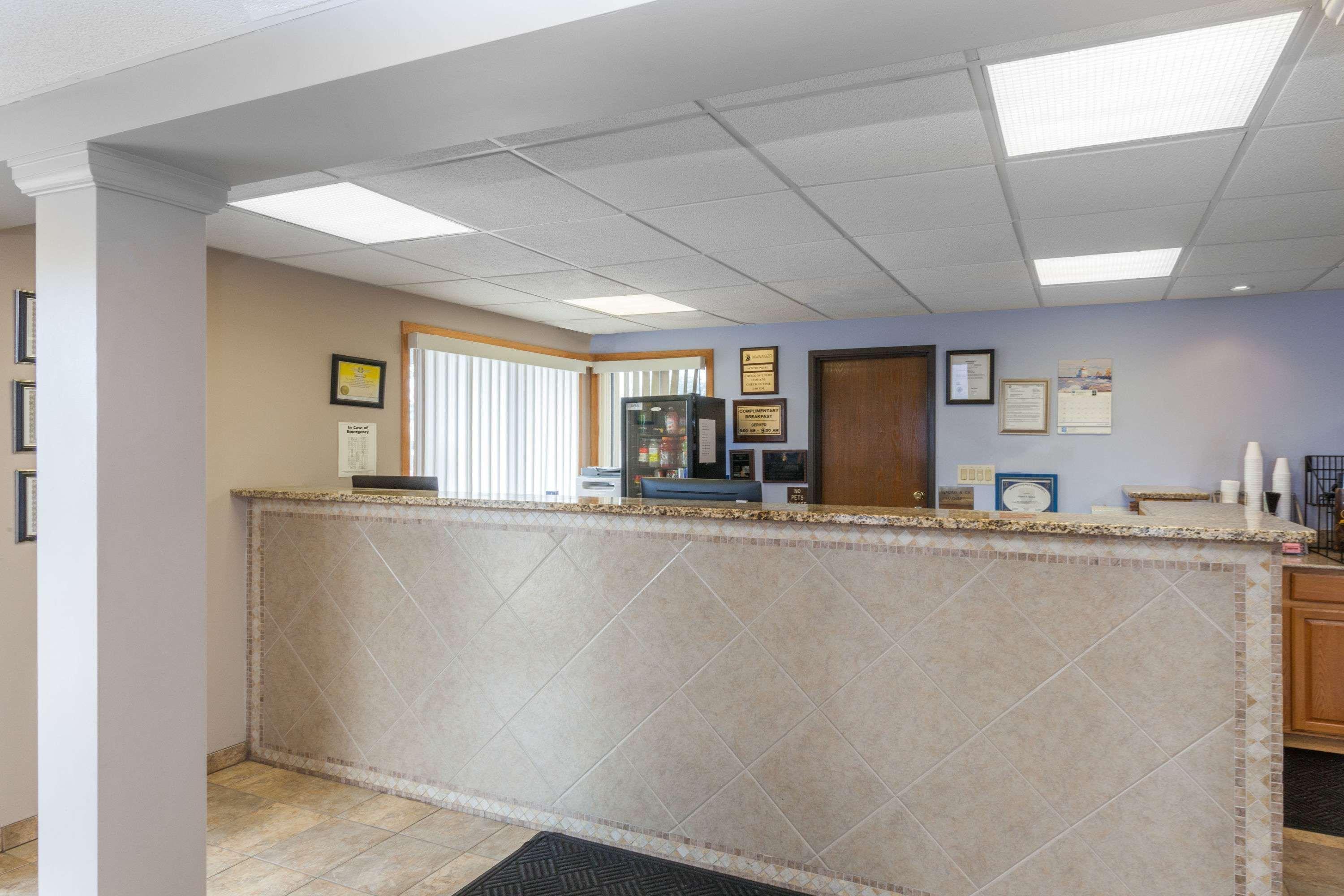 Super 8 By Wyndham Michigan City Exteriér fotografie