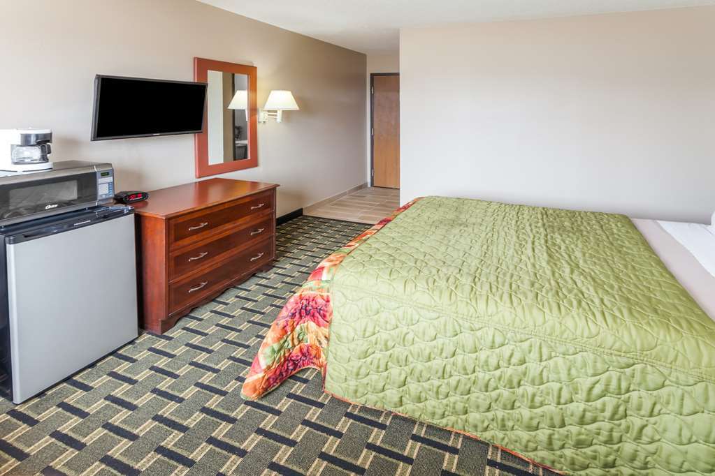 Super 8 By Wyndham Michigan City Pokoj fotografie