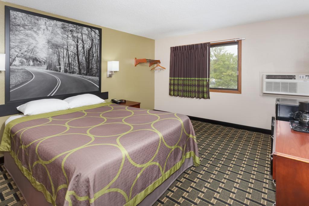 Super 8 By Wyndham Michigan City Exteriér fotografie